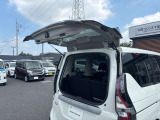 ガラスハッチのみの開閉ができますので、お買い物等にとても便利です。