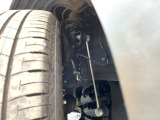 お車を安心してお乗りいただく為には、足回りの定期点検が欠かせません。サービスサポート(有償保証)では無料点検もご提供しており、安心のカーライフをお過ごしいただけるサポート体制が整っています。