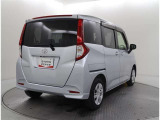 クルマの状態を徹底検査して公開!中古車は1台ずつコンディションが違います。トヨタでは中古車の総合評価や内外装の状態などをひと目で分かるよう、プロの検査員が実施した車両検査証明書をご用意しています。