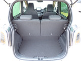 ◆定員乗車時のカーゴルームです。普段のお買い物の荷物やたくさんの収納が可能です。