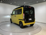 ご納車までの期間ですが、県内のお客様は1、2週間、県外のお客様は2、3週間ほどでご納車が可能となります。但し、書類の状況によっては多少の前後もありますので、その際には何卒ご了承下さい。