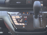 ◆エアコン◆温度の設定をしてAUTOボタンを押すだけ簡単。車内を快適な温度に保ってくれます