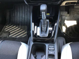 新車はもちろん、上質な中古車も取り扱っております。店頭にないお車でもご希望のお車がございましたら、お探しいたします!!ご遠慮なくご相談ください。