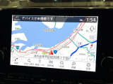 【純正ナビ】人気の純正ナビを装備。オーディオ機能も充実しており、Bluetooth接続すればお持ちのスマホやMP3プレイヤーの音楽を再生可能!毎日の運転がさらに楽しくなります!!