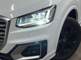 ●LEDヘッドライト:夜間走行時も良好な視界を確保し安心して運転できる高輝度LEDヘッドライトを装備!点灯速度が早く、消費電力も抑えられています。