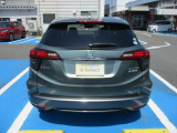 こちらはバックモニターも付いているので、駐車や細い路地の後退にも安心です!