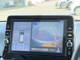 駐車時に便利な全方位モニターが付いていますので車庫入れも安心&安全です!