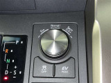 【横滑り防止機能】 車両走行安定補助システム搭載  車が横滑りしそうになった際に、横滑りを防ぐ安全装備が付いています。
