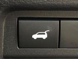 【パワーバックドア】スマートキーや運転席のボタンを押すだけでリアゲートが自動で開閉します!荷物を持っている時や、高い位置にあるバックドアを閉める際に便利な機能です♪