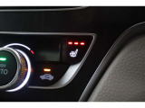 シートヒーター装備付き車!!座席に埋め込まれた電熱線によりシートを暖めることが出来る装備で、温められたシートは、寒い冬には最適です!!