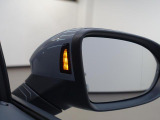 ブラインドスポットディテクションも付いていますので車線変更も安心です!