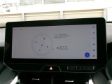 DCM(専用通信機)を装備したコネクティッドナビです。なおT-Connect契約により、令和11年2月まで無償でのご利用が可能です。詳しくは営業スタッフにお問い合わせください。