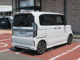 N-BOXカスタム G L ホンダセンシング 