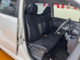 運転席広々