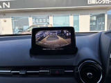 リヤカメラで車両後方の映像もしっかり映し出してくれます!