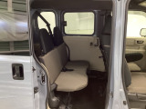 乗車人数や荷物の量、車内での過ごし方に合わせて、シートのレイアウトを変更できます。