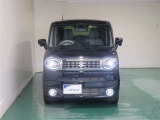 明度の高いLEDヘッドライトで、夜間の運転も安心です。