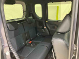 新車・中古車・サービス工場一体型店舗です。中古車はもちろん、ダイハツの新車も販売しておりますので是非一度ご来店下さい!