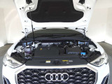 新型の車種から、お求めやすいモデルまで幅広く取り扱っております。