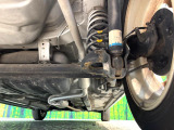 お車を安心してお乗りいただく為には、足回りの定期点検が欠かせません。サービスサポート(有償保証)では無料点検もご提供しており、安心のカーライフをお過ごしいただけるサポート体制が整っています。