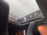 ◆LIBERALAは、輸入車選びの新たなスタイルを提案するインポート・セレクト・ブランドです。オーナー様となる方がクルマから直接感じる感性を第一にした、最良の一台との出会いをコーディネートいたします。