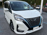 セレナ 1.2 e-POWER ハイウェイスターV 