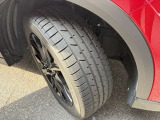 当社で使用しておりました試乗車アップのCX-5です♪最終のディーゼルタイプをお得にお選びいただけます♪内外装程度良好!装備充実の一台となっておりますので、安心してご検討頂けます!