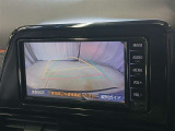 駐車が苦手な方でも安心のバックガイドモニター搭載。 後方の映像をクリアに表示し、ガイドラインで車庫入れや縦列駐車をしっかりサポート。毎日の運転がぐっとラクになります。