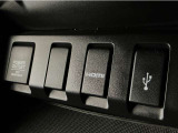 HDMIポート、USBポートが装備されております。HDMIポートを他の機器と繋げることによって、モニターへ映像を流すことができます。