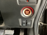 スマートキーシステム搭載ですので、ハンドル横のスイッチを押せば、エンジンスタート!