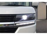LEDヘッドライトで暗い夜道も明るく照らしてくれます!