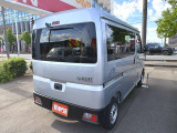 当店の届出(登録)済未使用車、中古車ご購入希望のお客様には一度ご来店いただき現車をご確認いただいております。遠方からの場合ご足労お掛けしますが一度ご来店をお願いします。