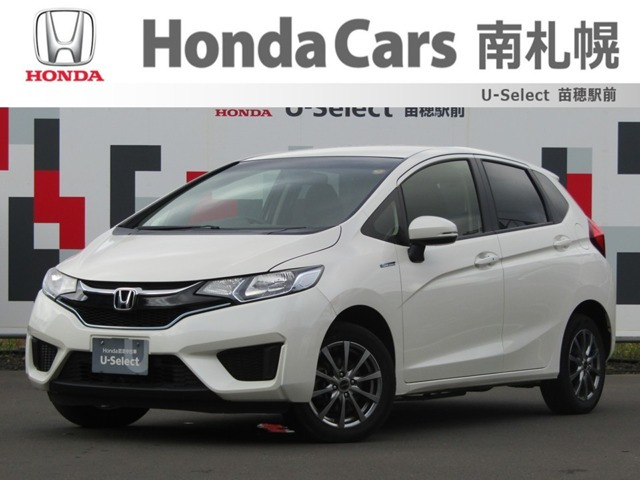 フィット 1.5 ハイブリッド Fパッケージ 4WD 