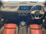 Bクラス B200d AMGライン 本革シート サンルーフ