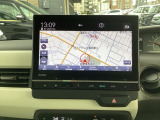 ナビゲーションは9インチギャザズメモリーナビ(LXU-237NBi)が装着されております。AM、FM、CD、DVD再生、USB、音楽録音再生、フルセグTV、Bluetoothがご使用いただけます。