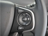 ◆アダプティブクルーズコントロール◆予め設定した車速内でクルマが自動的に加減速。前走車との適切な車間距離を維持しながら追従走行します。【LKAS】車線維持支援システムでステアリング操作を支援。