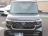 こちらのお車は、ホンダセンシングを装備しております!先進の安全運転支援機能で、さまざまなシーンで運転をサポートしてくれます!是非、ホンダセンシング装備車両をご検討ください!