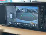アラウンドビューモニターは4個のカメラを合成してまるで上から撮影した様な駐車場のどの位置にいるかとてもわかり易い機能です