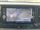 アラウンドビューモニターです☆車の前後左右にカメラがついており駐車時には上から車を見たような画面が見れますので、4方向の状況を確認することができる便利な機能です☆
