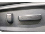 高級車の代名詞!電動シートが装備されています!