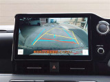 バックガイドモニターで、後方を確認しながら安心して駐車することができます。運転初心者も熟練者も必須の機能ですよ!
