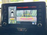 【パノラミックビューモニター】専用のカメラにより、上から見下ろしたような視点で360度クルマの周囲を確認することができます☆死角部分も確認しやすく、狭い場所での切り返しや駐車もスムーズに行えます。