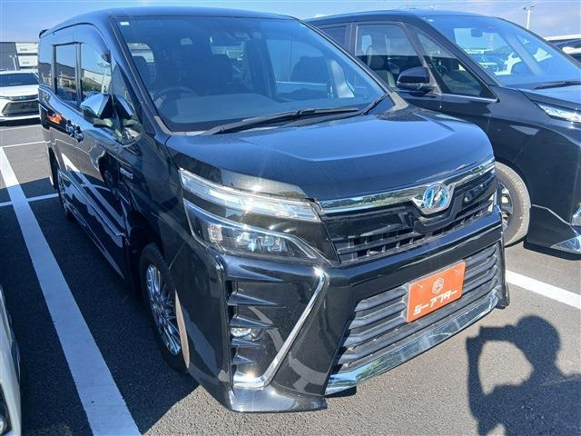 ヴォクシー 1.8 ハイブリッド ZS 煌 禁煙車 純正9インチナビ フルセグTV