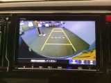 バックモニター付きで、車庫入れやバック時の後方確認をサポート。