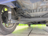 お車を安心してお乗りいただく為には、足回りの定期点検が欠かせません。サービスサポート(有償保証)では無料点検もご提供しており、安心のカーライフをお過ごしいただけるサポート体制が整っています。