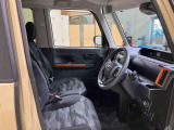 タント ファンクロス 4WD 