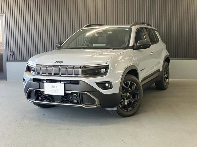 アベンジャー 4xe ハイブリッド アップランド 4WD 