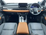 アウトランダー PHEV 2.4 P 4WD 本革シート