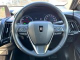 【純正革巻きステアリング】上質な革を使用することで、手にしっかり馴染みとても運転しやすいハンドルです♪