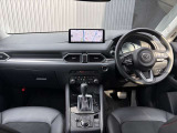 当社で使用しておりました試乗車アップのCX-5です♪最終のディーゼルタイプをお得にお選びいただけます♪内外装程度良好!装備充実の一台となっておりますので、安心してご検討頂けます!